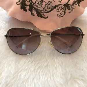 Juicy couture sunglasses aviator style 🇮🇹